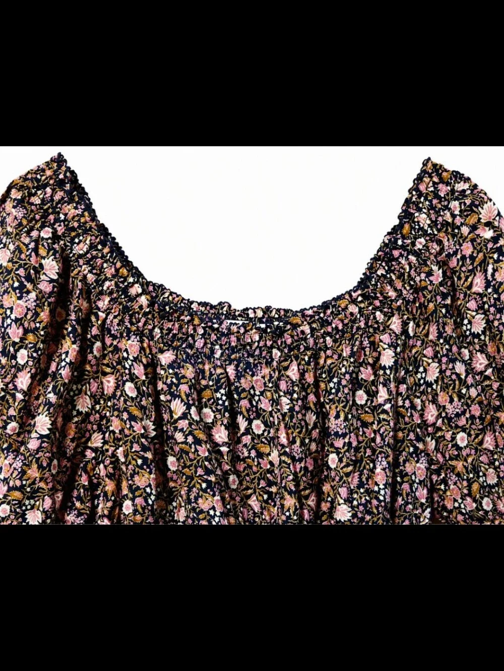 Old Navy Floral Smocked Off-Shoulder Top XL Excellent Condition